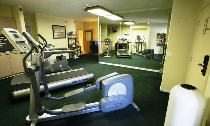 Clarion Inn & Suites Aiken South Экстерьер фото